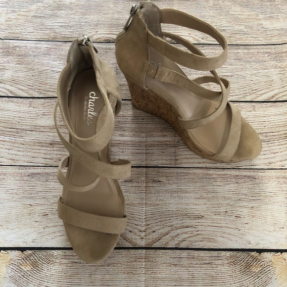 Charles by Charles David Alexa Wedge - Picture 2 of 4